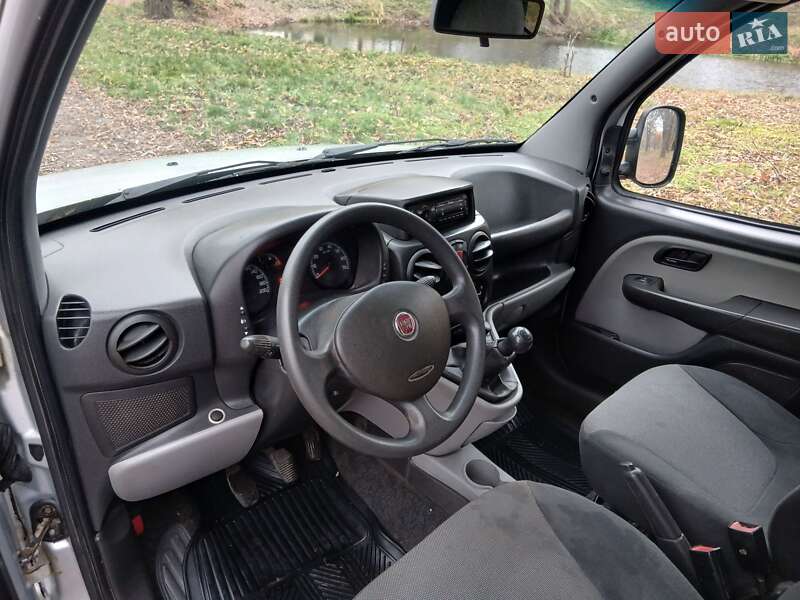 Минивэн Fiat Doblo 2008 в Смеле