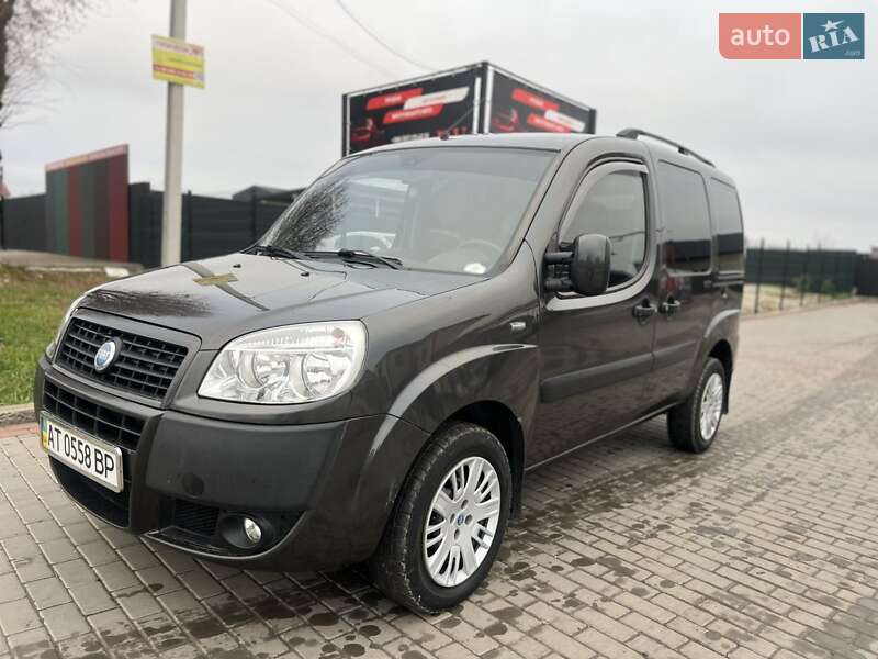 Мінівен Fiat Doblo 2006 в Городенці