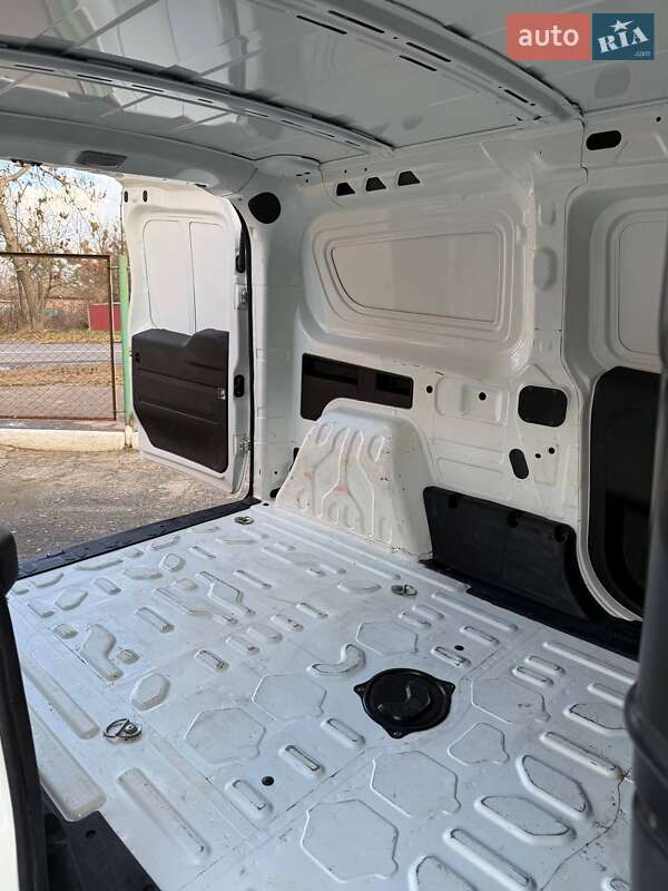 Вантажний фургон Fiat Doblo 2021 в Полтаві