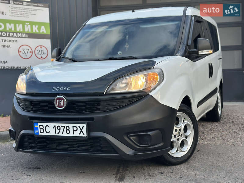 Мінівен Fiat Doblo 2016 в Дрогобичі