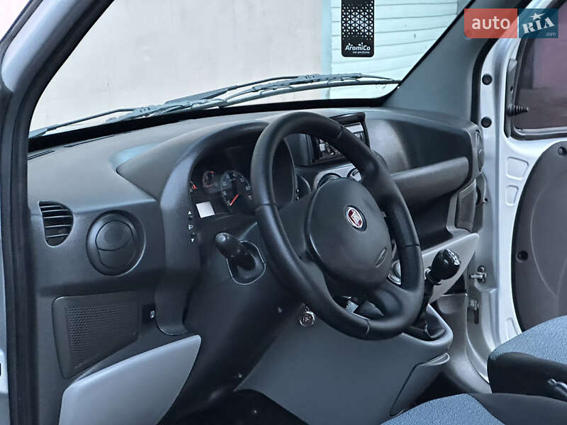 Мінівен Fiat Doblo 2012 в Миколаєві