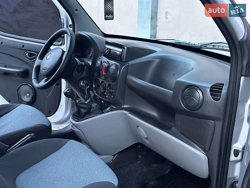 Мінівен Fiat Doblo 2012 в Миколаєві