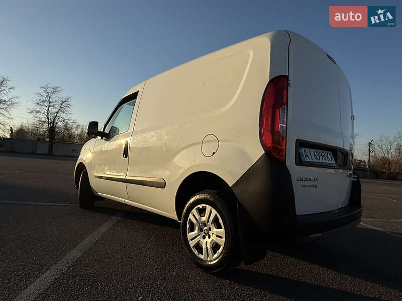 Мікроавтобус вантажний (до 3,5т) Fiat Doblo 2017 в Києві