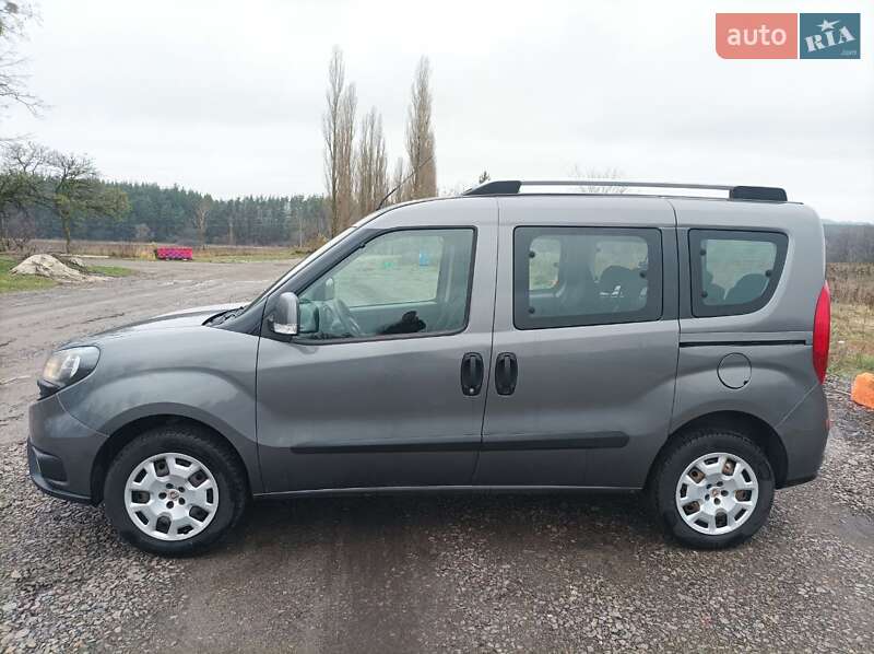 Мінівен Fiat Doblo 2019 в Валках