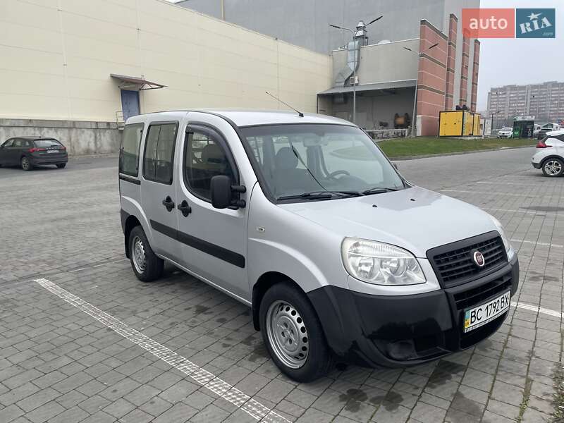 Мінівен Fiat Doblo 2008 в Львові