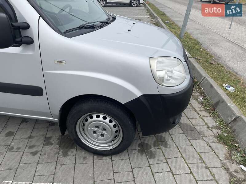 Мінівен Fiat Doblo 2008 в Львові