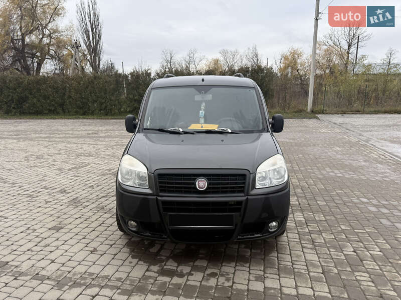 Минивэн Fiat Doblo 2008 в Борщеве