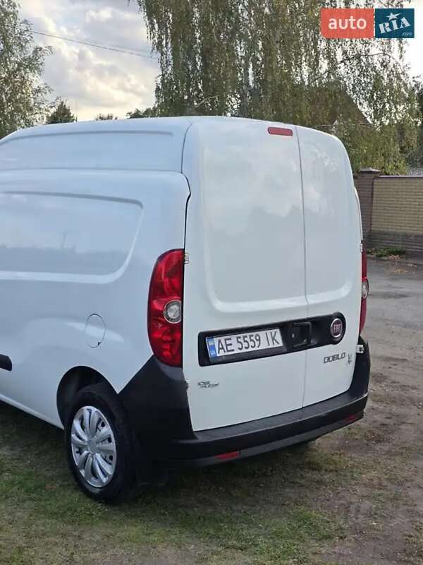 Вантажний фургон Fiat Doblo 2013 в Дніпрі фото 5 Вантажний фургон Fiat Doblo 2013 в Дніпрі