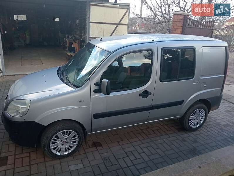 Мінівен Fiat Doblo 2007 в Нововолинську