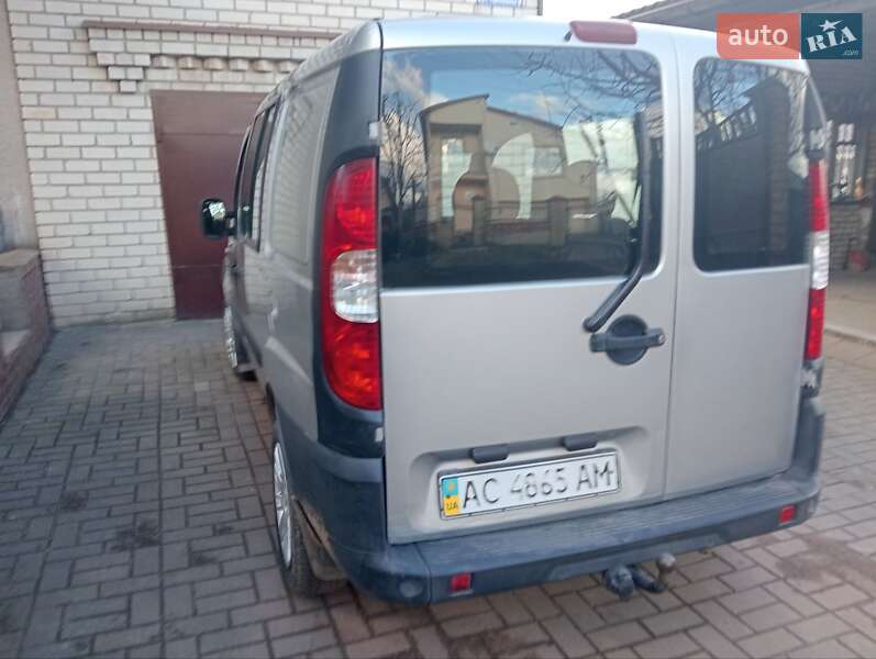 Мінівен Fiat Doblo 2007 в Нововолинську