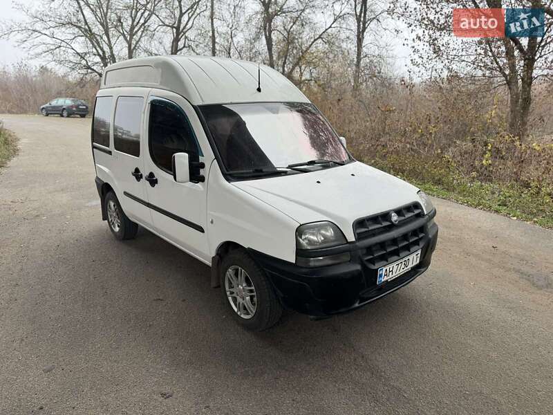 Мінівен Fiat Doblo 2005 в Дніпрі
