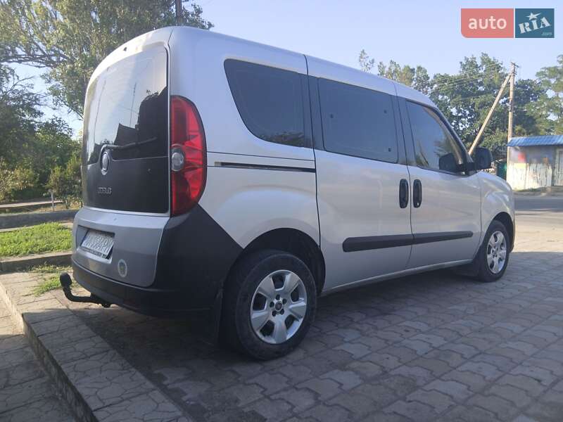 Мінівен Fiat Doblo 2011 в Новій Одесі