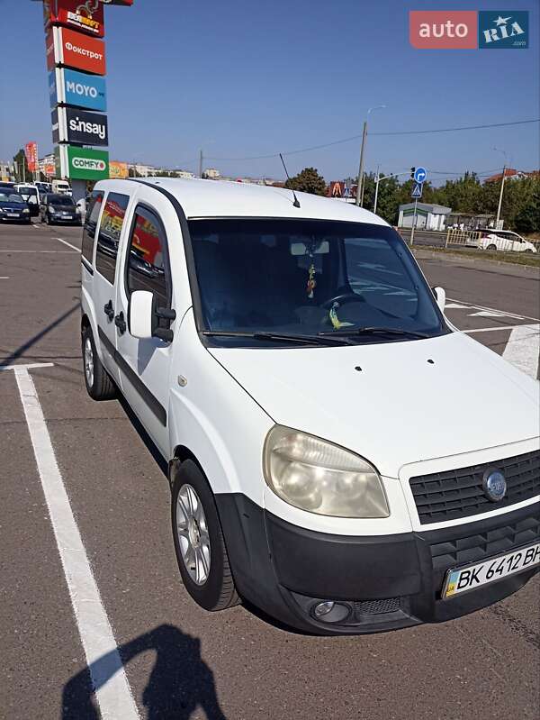 Минивэн Fiat Doblo 2006 в Ровно фото 8 Минивэн Fiat Doblo 2006 в Ровно