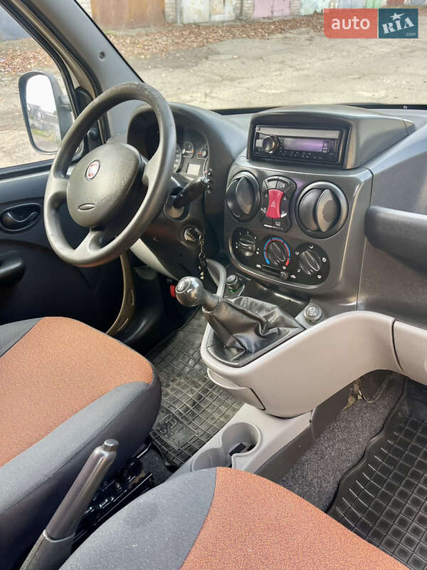 Минивэн Fiat Doblo 2013 в Николаеве