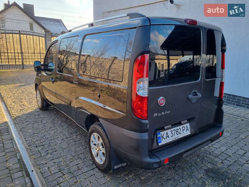Мінівен Fiat Doblo 2008 в Рівному
