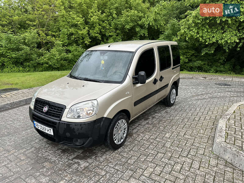 Fiat Doblo 2012