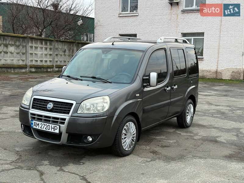 Мінівен Fiat Doblo 2007 в Києві