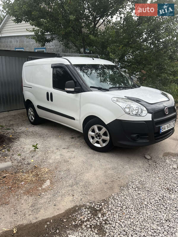 Грузовой фургон Fiat Doblo 2013 в Кропивницком фото 2 Грузовой фургон Fiat Doblo 2013 в Кропивницком