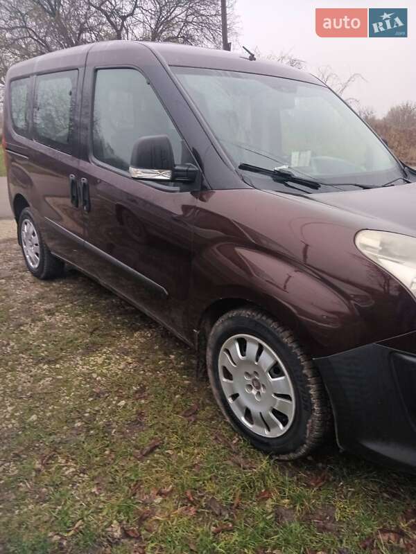 Минивэн Fiat Doblo 2011 в Сатанове фото 2 Минивэн Fiat Doblo 2011 в Сатанове