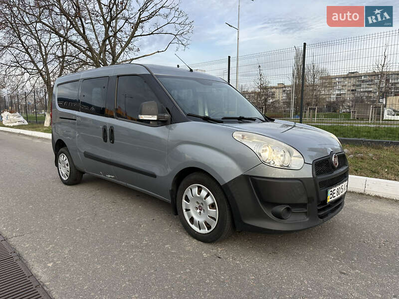 Мінівен Fiat Doblo 2012 в Києві