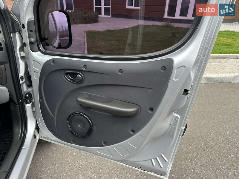 Мінівен Fiat Doblo 2012 в Миколаєві