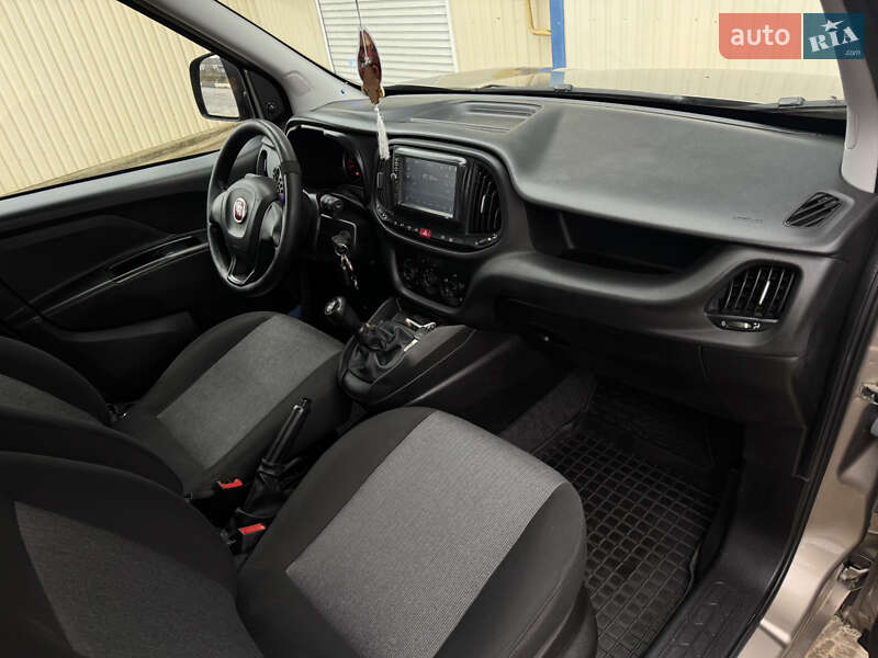 Мінівен Fiat Doblo 2017 в Умані