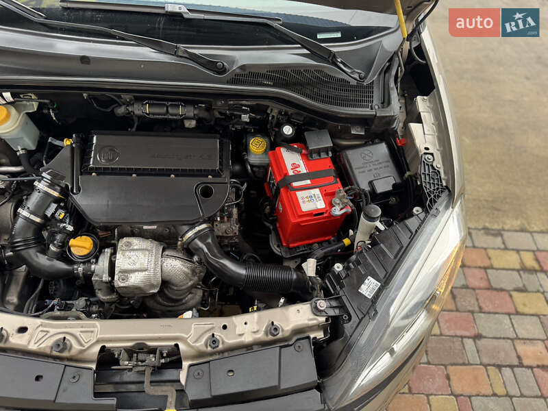 Мінівен Fiat Doblo 2017 в Умані