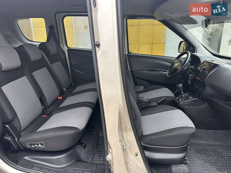 Мінівен Fiat Doblo 2011 в Полтаві