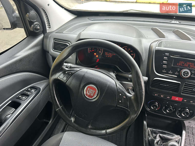 Мінівен Fiat Doblo 2011 в Полтаві