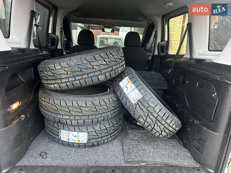 Мінівен Fiat Doblo 2011 в Полтаві