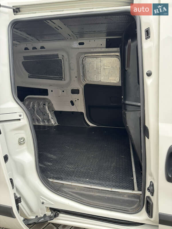 Грузовой фургон Fiat Doblo 2019 в Днепре фото 14 Грузовой фургон Fiat Doblo 2019 в Днепре