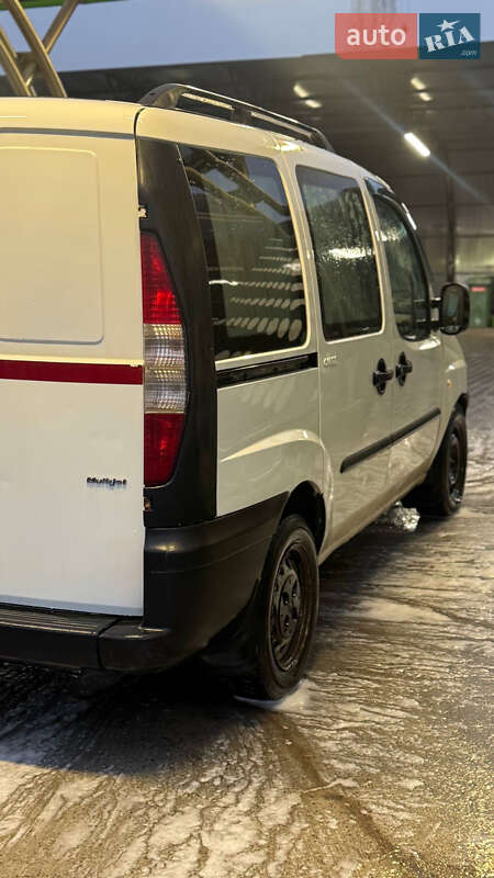 Мінівен Fiat Doblo 2005 в Кропивницькому
