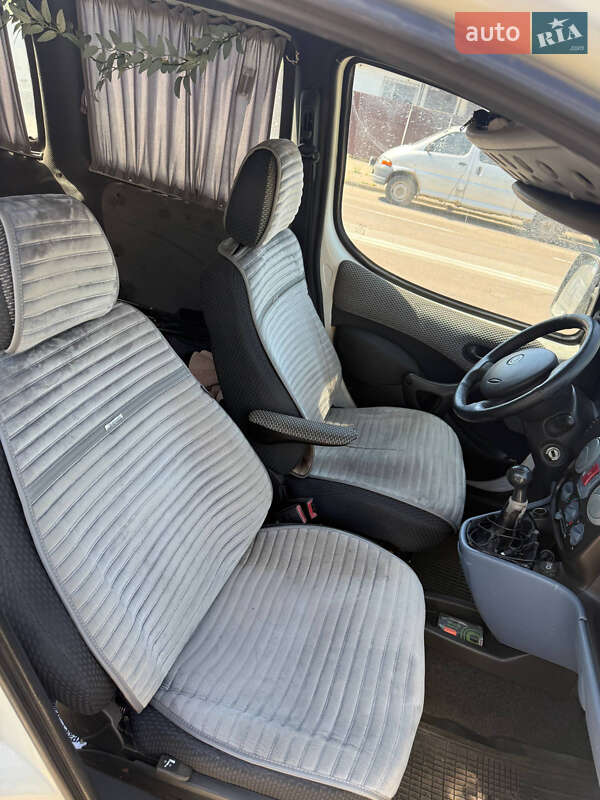 Мінівен Fiat Doblo 2005 в Кропивницькому
