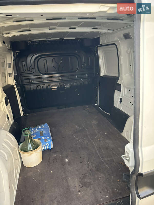 Вантажний фургон Fiat Doblo 2021 в Тячеві