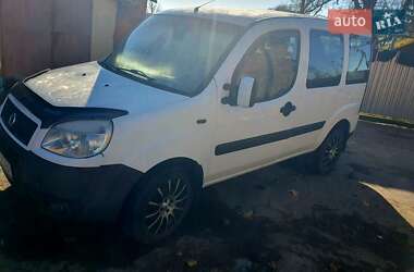 Мінівен Fiat Doblo 2008 в Луцьку