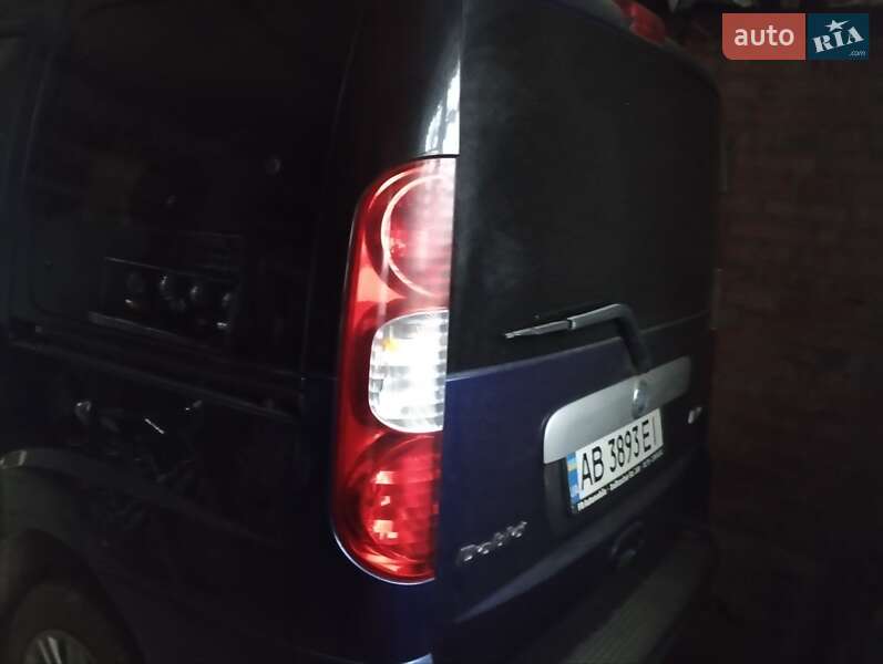Минивэн Fiat Doblo 2007 в Литине
