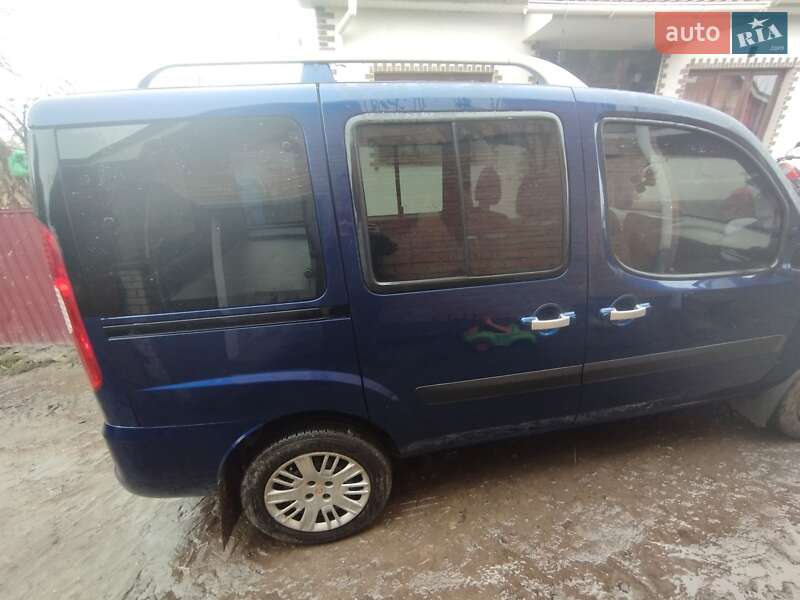 Минивэн Fiat Doblo 2007 в Литине