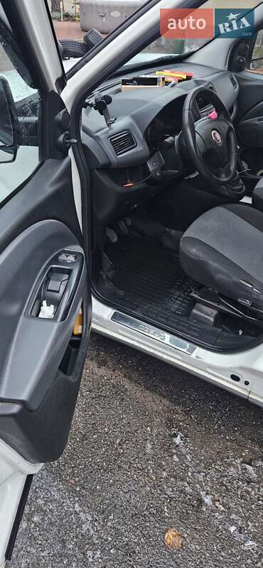 Грузовой фургон Fiat Doblo 2014 в Борзне фото 12 Грузовой фургон Fiat Doblo 2014 в Борзне