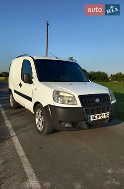 Вантажний фургон Fiat Doblo 2007 в Дніпрі