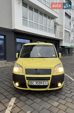 Минивэн Fiat Doblo 2006 в Трускавце