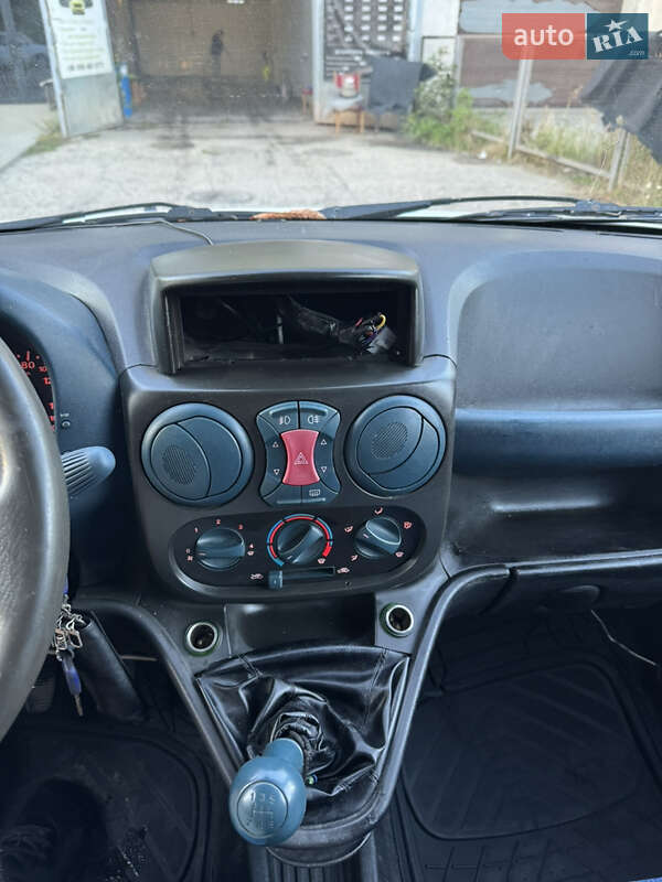 Грузовик Fiat Doblo 2001 в Львове фото 9 Грузовик Fiat Doblo 2001 в Львове