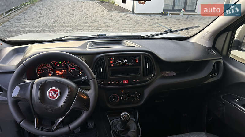 Минивэн Fiat Doblo 2017 в Мукачево