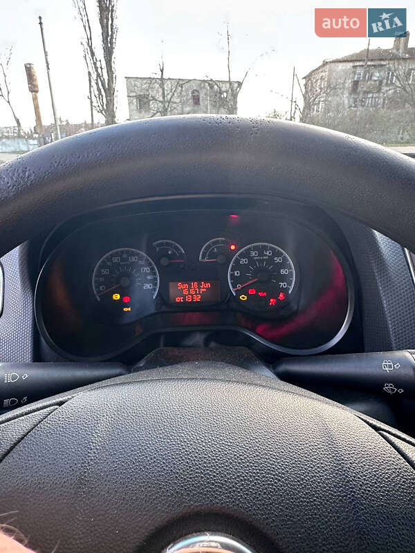 Минивэн Fiat Doblo 2013 в Раздельной