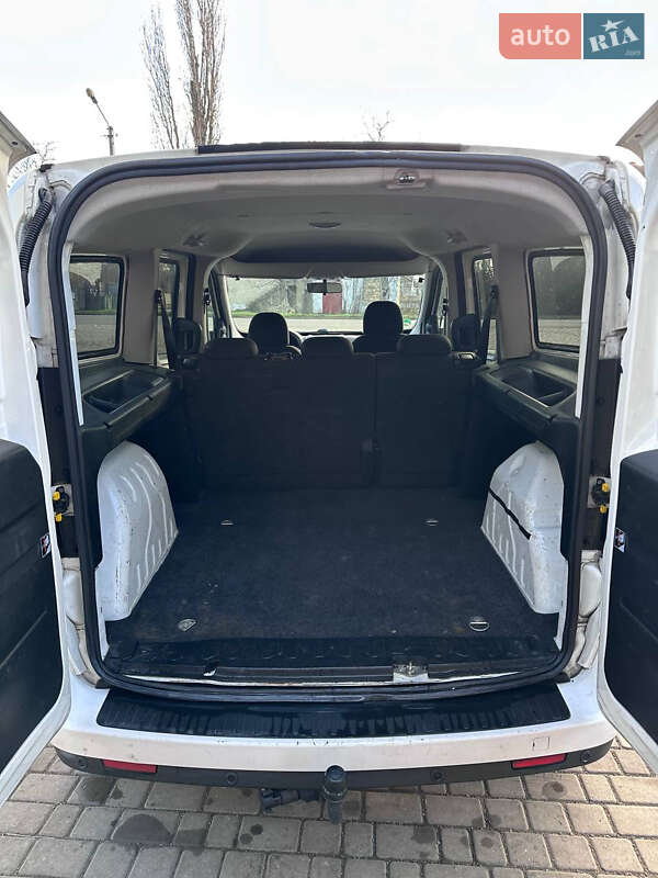 Минивэн Fiat Doblo 2013 в Раздельной