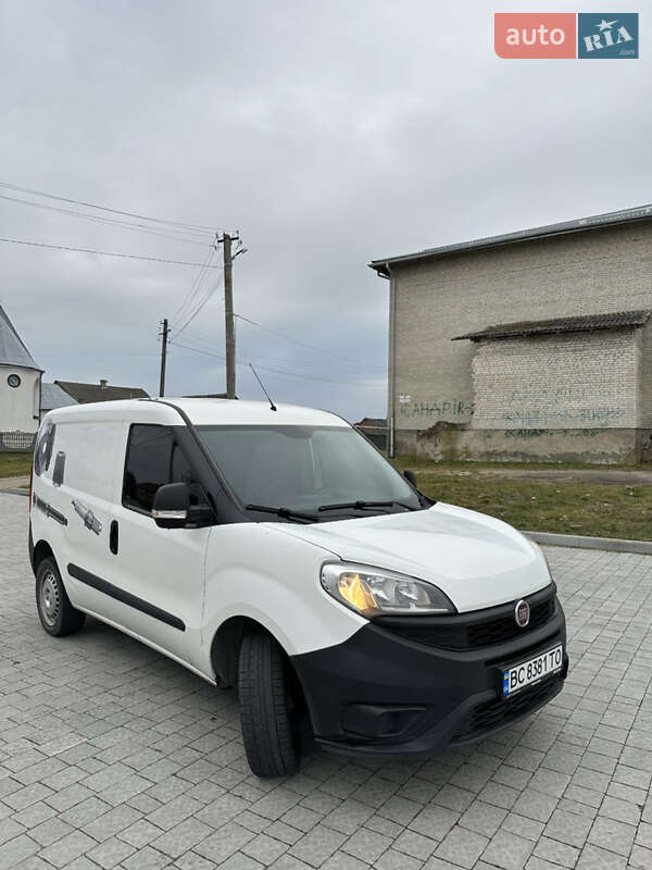 Грузовой фургон Fiat Doblo 2017 в Львове фото 4 Грузовой фургон Fiat Doblo 2017 в Львове