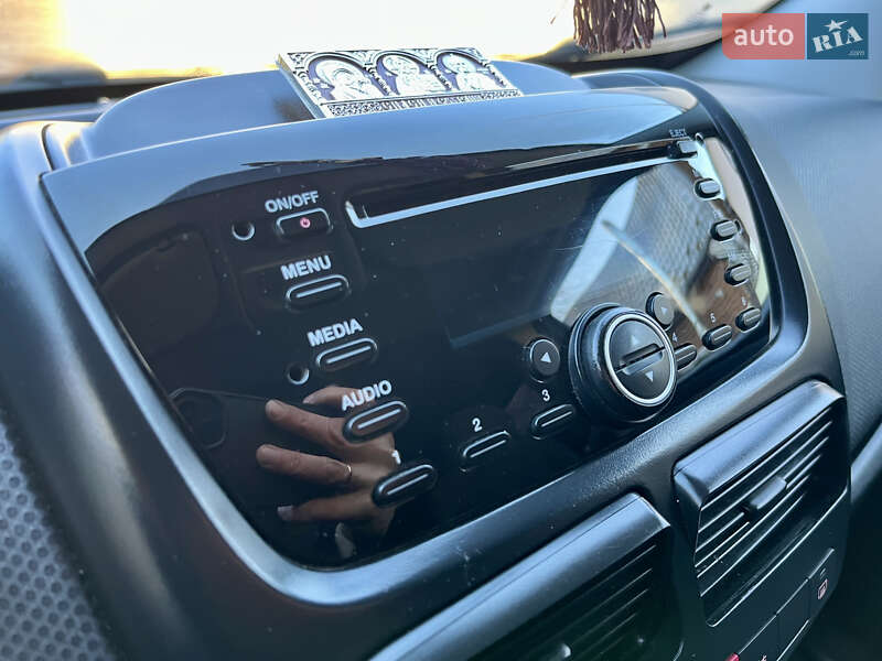 Грузовой фургон Fiat Doblo 2013 в Луцке фото 27 Грузовой фургон Fiat Doblo 2013 в Луцке