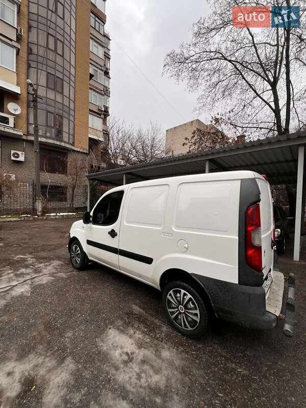 Грузовик Fiat Doblo 2007 в Днепре