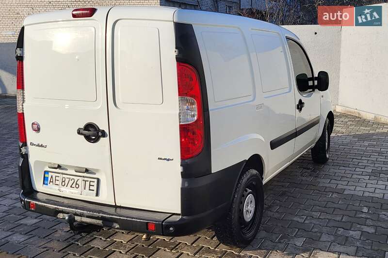 Грузовой фургон Fiat Doblo 2013 в Николаеве фото 3 Грузовой фургон Fiat Doblo 2013 в Николаеве
