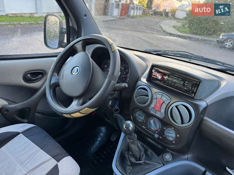 Минивэн Fiat Doblo 2005 в Львове фото 8 Минивэн Fiat Doblo 2005 в Львове
