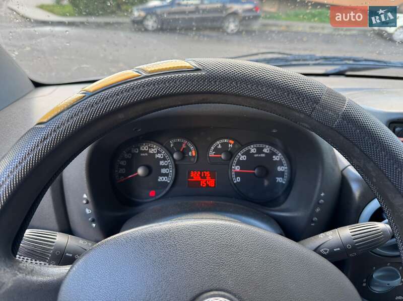 Минивэн Fiat Doblo 2005 в Львове фото 7 Минивэн Fiat Doblo 2005 в Львове